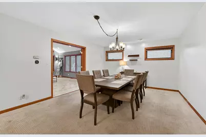 450 Hunter Drive, Carol Stream, IL 60188 - Photo 12