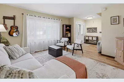 3707 W Bradley Court, McHenry, IL 60050 - Photo 6