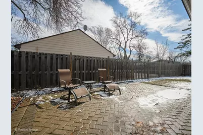 3409 Fairlawn Drive, Glenview, IL 60025 - Photo 18