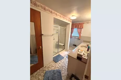 331 N Illinois Avenue, Salem, IL 62881 - Photo 10