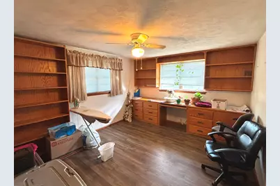 331 N Illinois Avenue, Salem, IL 62881 - Photo 12