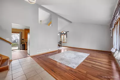 2083 Maplewood Circle, Naperville, IL 60563 - Photo 4