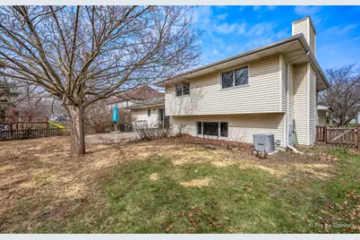 2083 Maplewood Circle, Naperville, IL 60563 - Photo 22