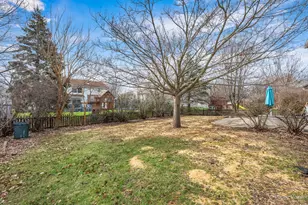 2083 Maplewood Cir, Naperville, IL 60563 - Photo 24