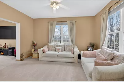 8021 Harrier Avenue, Joliet, IL 60431 - Photo 4