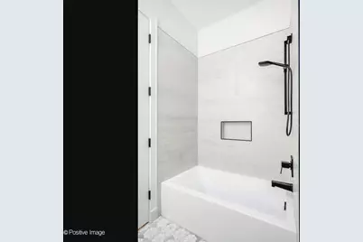 867 N Marshfield Avenue #2, Chicago, IL 60622 - Photo 18