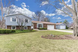 17663 W Bicentennial Dr, Elwood, IL 60421 - Photo 1