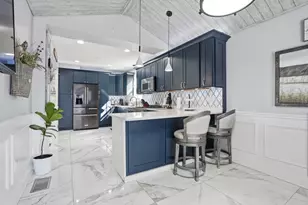 6640 S Kedvale Ave, Chicago, IL 60629 - Photo 10