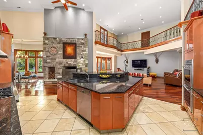 904 S Edgewood Lane, Mount Prospect, IL 60056 - Photo 10