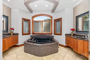 904 S Edgewood Ln, Mount Prospect, IL 60056 - Photo 26