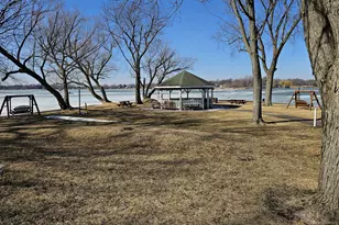 304 Hill St, Wauconda, IL 60084 - Photo 42