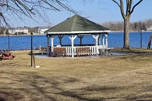 304 Hill St, Wauconda, IL 60084 - Photo 52