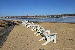 304 Hill St, Wauconda, IL 60084 - Photo 10