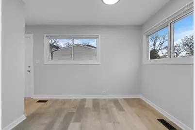 108 Walnut Drive, Streamwood, IL 60107 - Photo 12