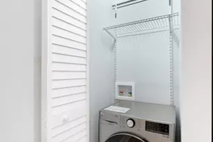 1546 W Jonquil Terrace, Chicago, IL 60626 - Photo 6