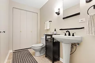 186 Shoreline Rd, Lake Barrington, IL 60010 - Photo 18