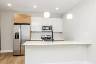 6220 S King Dr, Chicago, IL 60637 - Photo 6