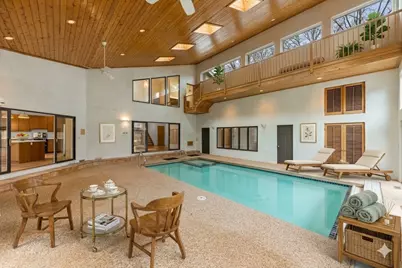 371 W Arboretum Circle, Wheaton, IL 60189 - Photo 14