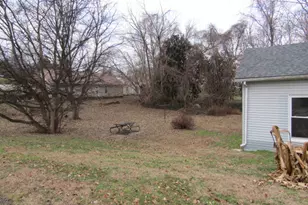 285 E School St, Cave In Rock, IL 62919 - Photo 18