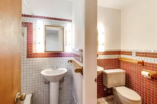 240 Elmwood Ave, Evanston, IL 60202 - Photo 24