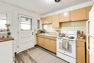 240 Elmwood Ave, Evanston, IL 60202 - Photo 14