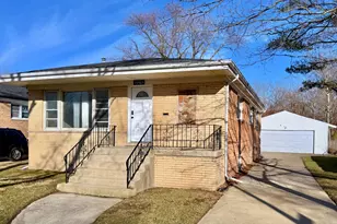 15565 Madison Ave, Dolton, IL 60419 - Photo 1