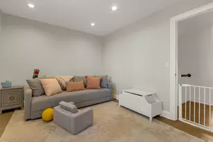 2331 Mohawk Ln, Glenview, IL 60026 - Photo 28