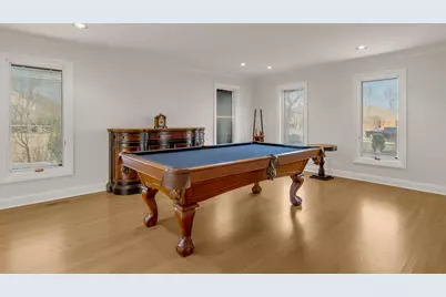 2331 Mohawk Lane, Glenview, IL 60026 - Photo 14