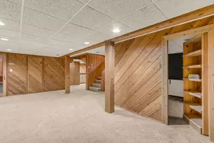 2331 Mohawk Ln, Glenview, IL 60026 - Photo 36