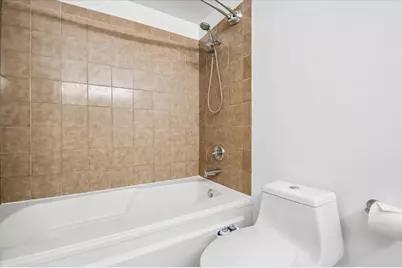 525 W Superior Street #430, Chicago, IL 60654 - Photo 12