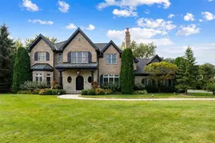 950 Gage Ln, Lake Forest, IL 60045 - Photo 1