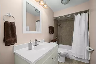 1917 E Pawnee Lane, Mount Prospect, IL 60056 - Photo 16