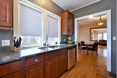 8 S Commonwealth Avenue, Aurora, IL 60506 - Photo 6