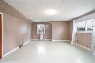 5944 W Foster Ave, Chicago, IL 60630 - Photo 14