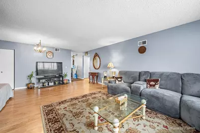 1452 Carol Court #2A, Palatine, IL 60074 - Photo 2