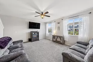 1826 Peyton Terrace, Shorewood, IL 60404 - Photo 4