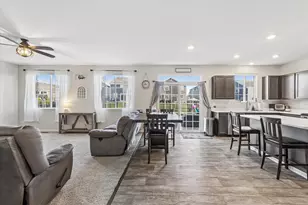 1826 Peyton Terrace, Shorewood, IL 60404 - Photo 6