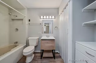 1462 Stonebridge Cir, Wheaton, IL 60189 - Photo 8