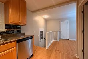 6217 W Peterson Ave, Chicago, IL 60646 - Photo 8