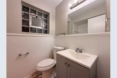 6217 W Peterson Avenue, Chicago, IL 60646 - Photo 20