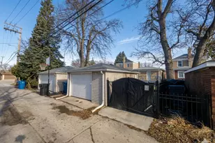 6217 W Peterson Ave, Chicago, IL 60646 - Photo 32