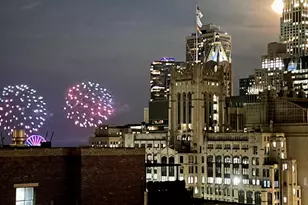 201 E Chestnut St, Chicago, IL 60611 - Photo 4