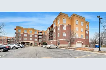 1200 N Foxdale Drive #100, Addison, IL 60101 - Photo 2