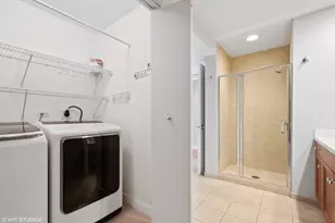 130 N Garland Ct, Chicago, IL 60602 - Photo 14