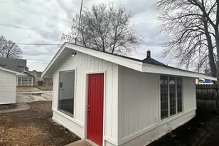 610 N Monroe St, Streator, IL 61364 - Photo 32