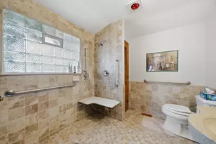 330 N Ferndale Ave, Elmhurst, IL 60126 - Photo 16