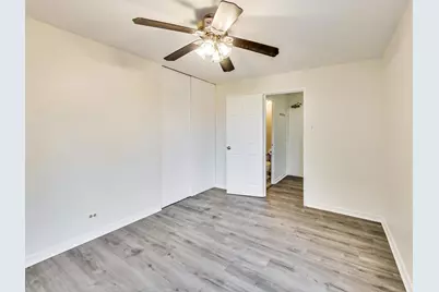 708 W Bittersweet Place #512, Chicago, IL 60613 - Photo 20