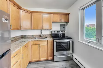 708 W Bittersweet Place #512, Chicago, IL 60613 - Photo 16
