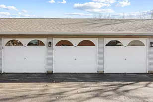 1226 Chalet Rd, Naperville, IL 60563 - Photo 24