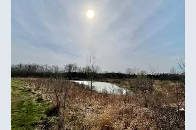 10665 Red Leaf Circle, Lakewood, IL 60014 - Photo 2